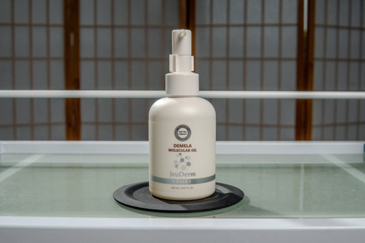JeuDérm Demela Molecular Oil